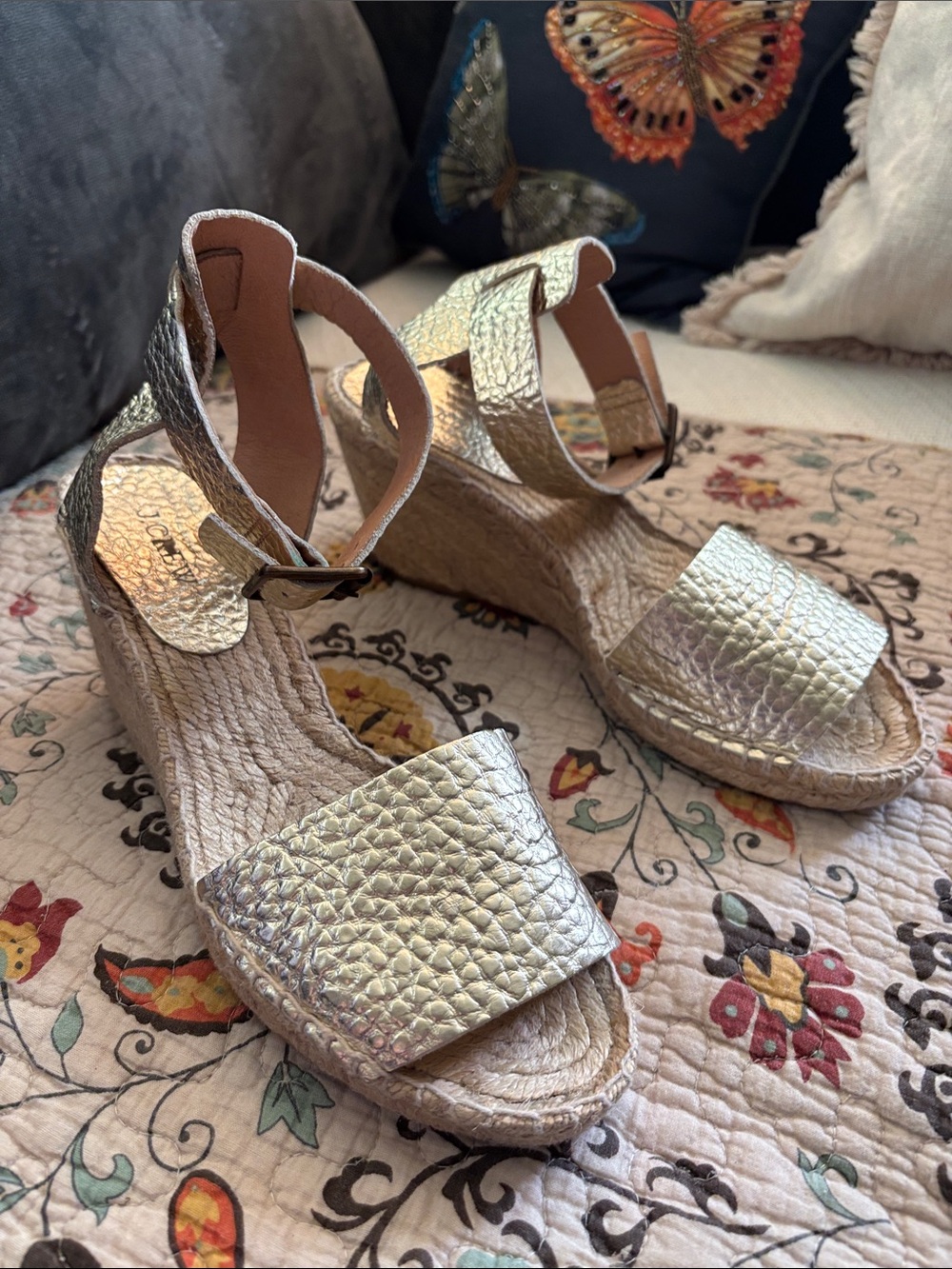 J. Crew Gold Metallic Pebbled Leather Espadrille Wedge Heel Sandals Size 10 - Picture 11 of 15